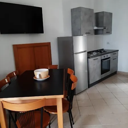 Center House Apartment